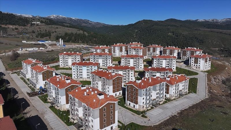 Alt gelir grubunun uygun fiyatlarla konut almalarının önünü açacak