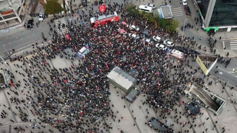 Özgür Özel partilileri Çağlanyan Adliyesine davet etti: Çağrılara rağmen meydan boş kaldı