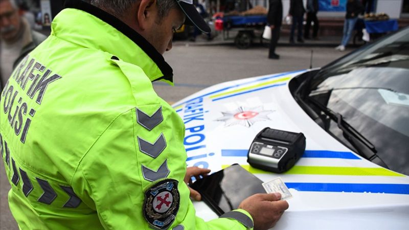 İstanbul’da konvoy yapan sürücülere operasyon