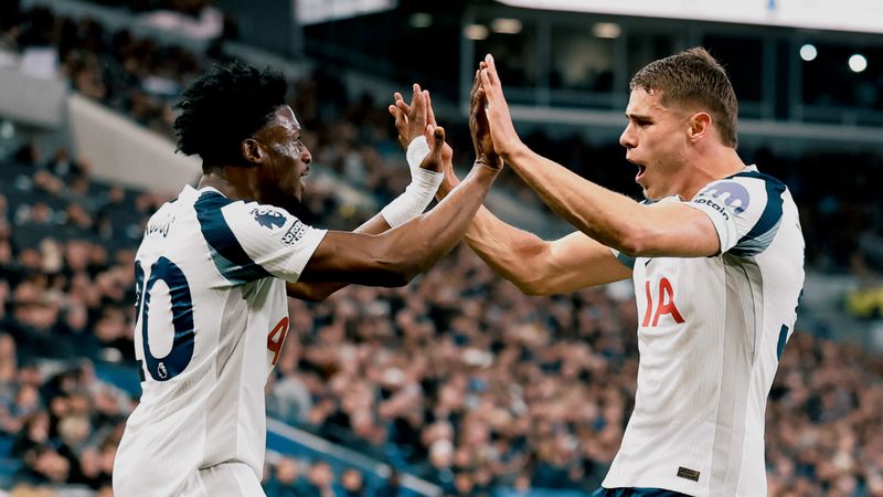 Tottenham, Everton'u 3 golle yıktı