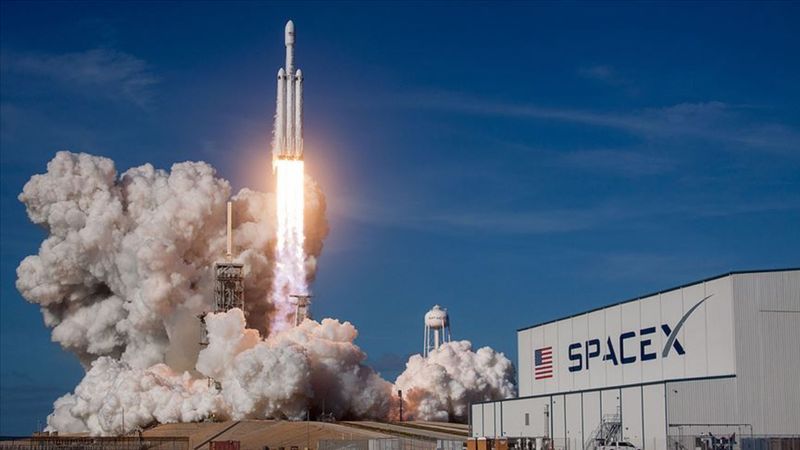 SpaceX'ten yeni rekor: Bu yıl 135. fırlatmasını gerçekleştirdi