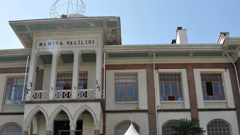 Manisa'da deprem nedeniyle 5 ilçede eğitime 1 gün ara verildi