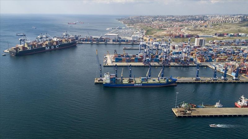 Türk limanlarına uğrayan gemi sayısı son 7 yılın zirvesine çıktı