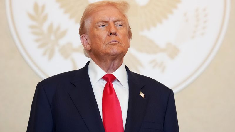 Trump'tan 'derhal' nükleer silah testlerine başlama talimatı