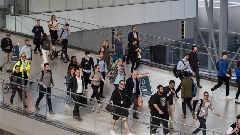 Yapay zeka etkisi: Büyük şirketler, onbinlerce çalışanını işten çıkarıyor