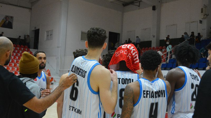 Aliağa Petkimspor, Büyükçekmece Basketbol'u mağlup etti