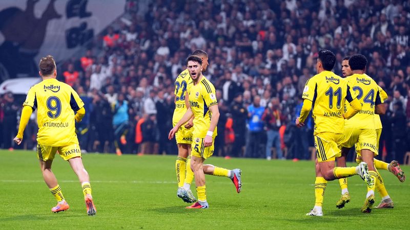 Fenerbahçe, kazanma serisini derbide de sürdürdü