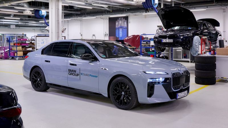 BMW ve Samsung, elektrikli araçlar için güçlerini birleştirdi
