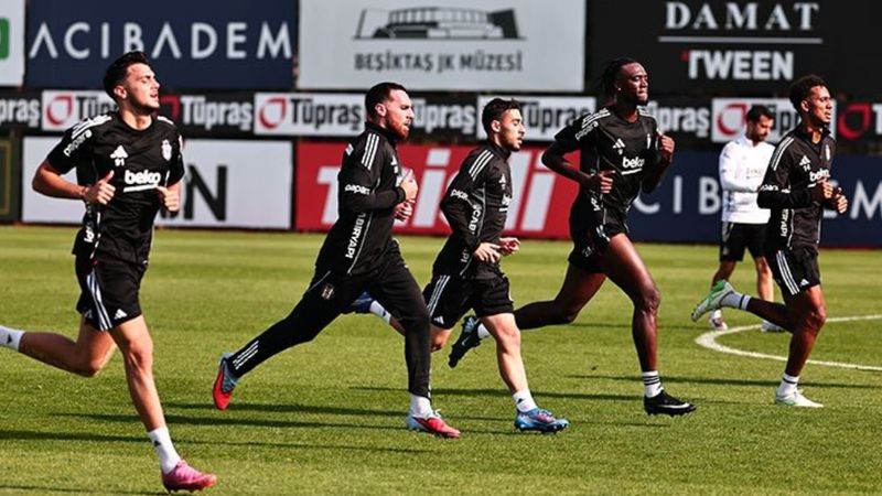 Beşiktaş'ta dört futbolcu sakatlandı