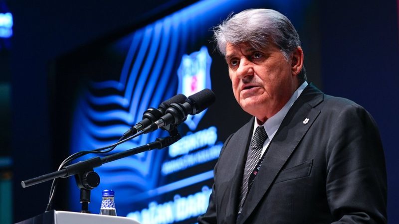 Beşiktaş'ta Serdal Adalı'dan toplantı kararı