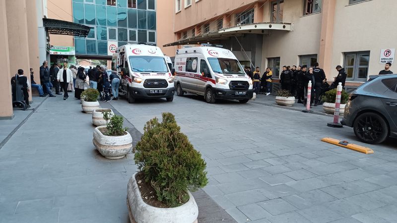 Batman'da bıçaklı kavgada kan aktı: 1 yaralı