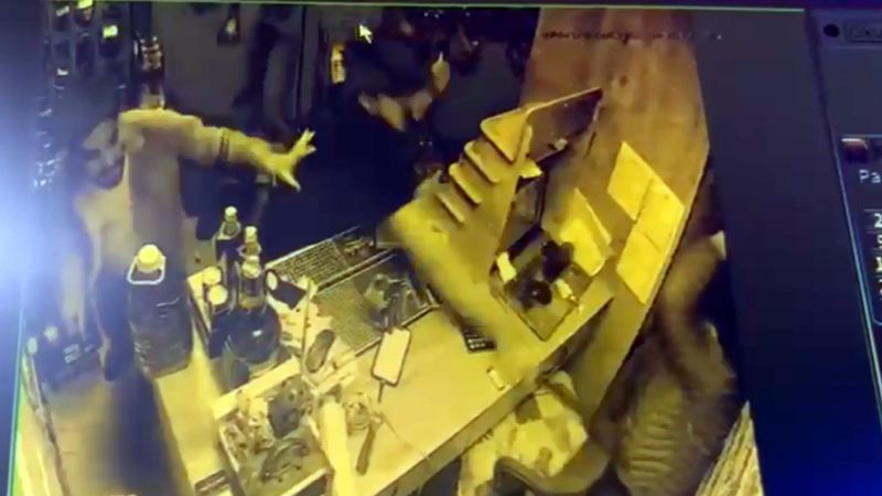 Tekirdağ'da büfe işletmecisi demir çubukla darbedildi: 4 tutuklama