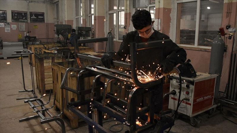 Meslek liselerinin ekonomiye katkısı 7 milyar lirayı geçti