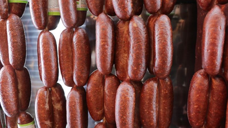 Sucuk alırken iki kez düşünün: İşte hile yapan 9 marka