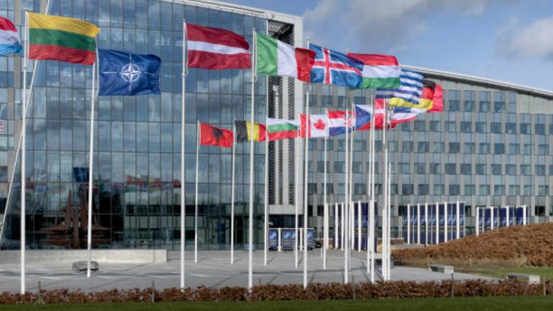 NATO üyesi 8 ülkeden Ukrayna'ya destek: 500 milyon dolarlık yardım paketi