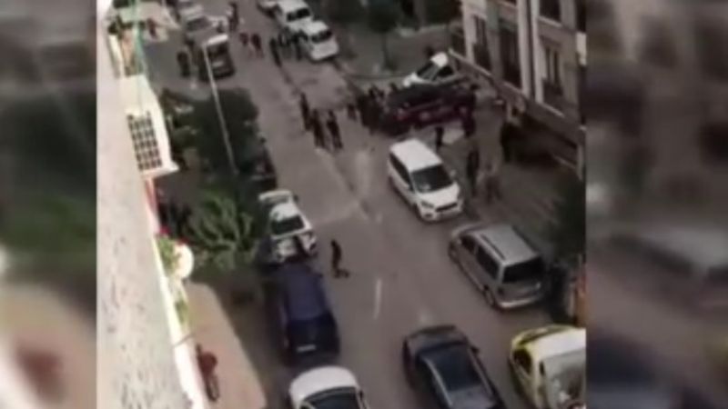 Zeytinburnu’nda sokak ortasında silahlı saldırı