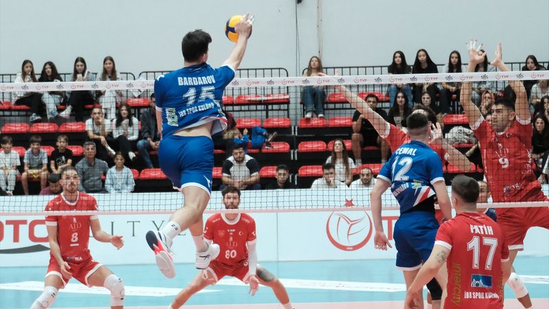 İstanbul Büyükşehir Belediyespor, Alanya Belediyespor'a şans tanımadı