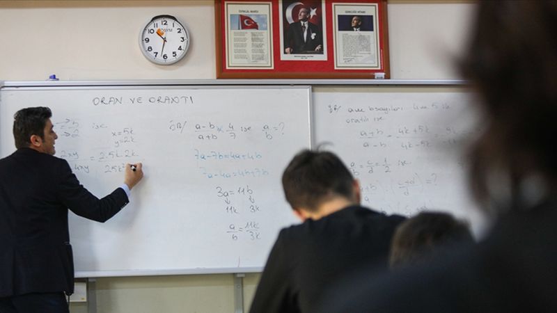 Okullarda ara tatil sonrası ilk ders zili çaldı