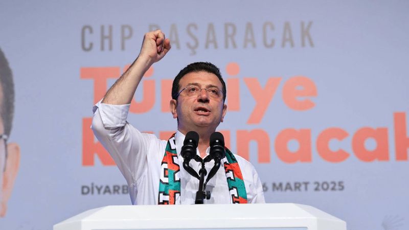 İBB iddianamesinde ayrıntılar: Çuval çuval paraları özel jetlerle yurt dışına kaçırdılar