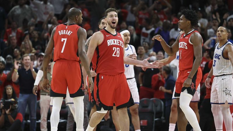 NBA'de Alperen Şengün'ün uzatmaya götürdüğü maçı Rockets kazandı