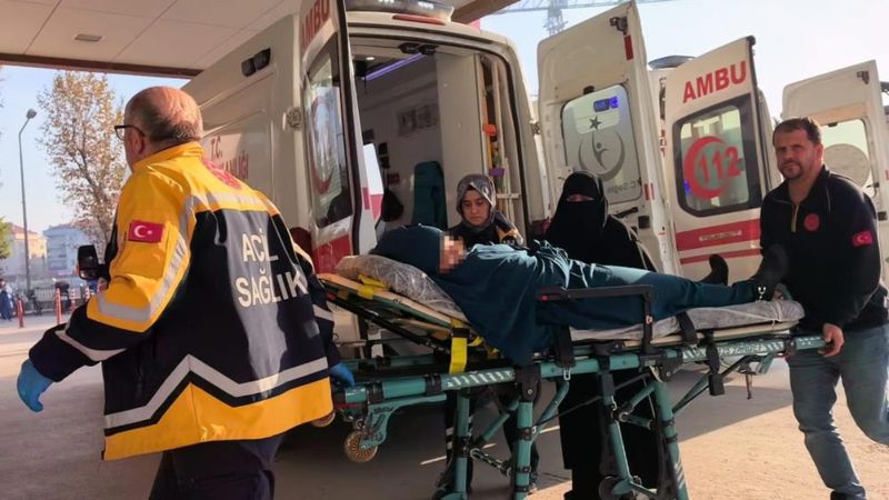 Bursa'da yedikleri tavuktan 3 kişilik aile zehirlendi