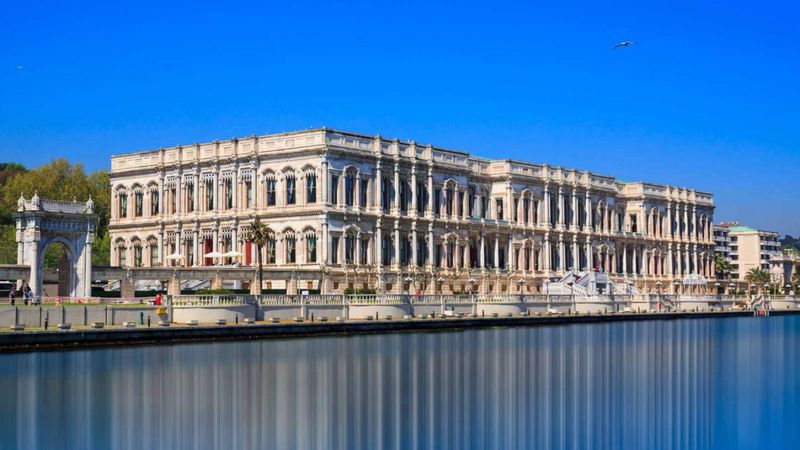 Çırağan Sarayı düğün fiyatları 2025: Kişi başı ve toplam fiyat...