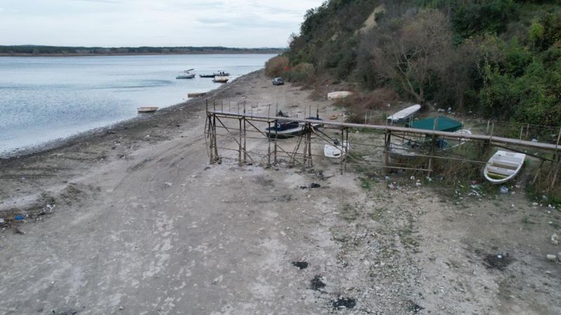 İstanbul'un su kaynağı Terkos Gölü'nde kuraklık krizi