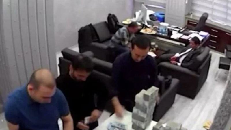 CHP'deki 'para sayma' görüntülerine ilişkin dava ertelendi