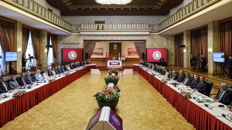 AK Parti ve CHP toplanıyor: İmralı kararı verilecek