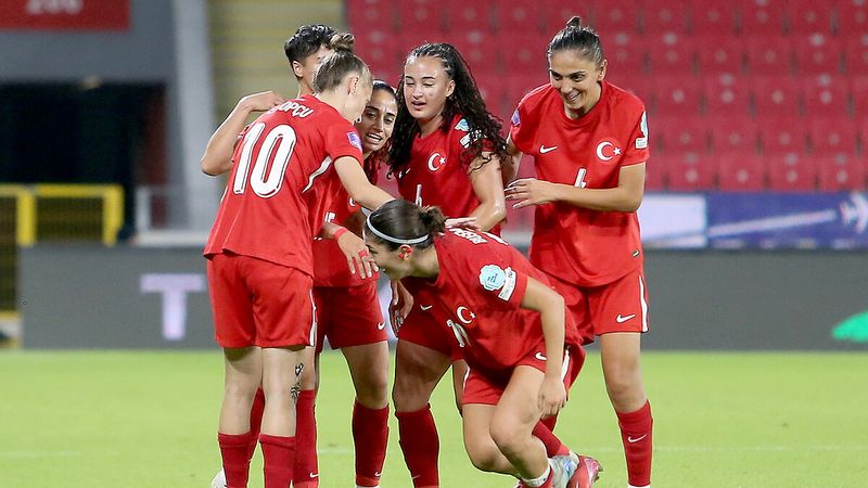 A Milli Kadın Futbol Takımı'nın Arnavutluk maçlarının aday kadrosu duyuruldu