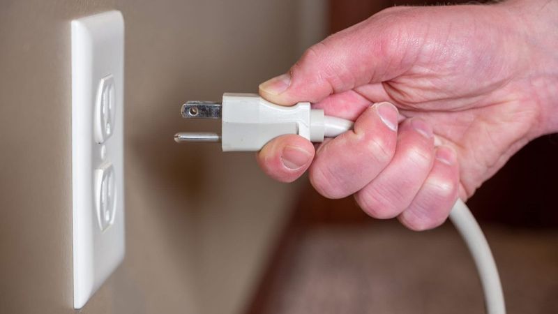 Uzmanlar uyardı: Bu hata elektrik faturasını ikiye katlıyor