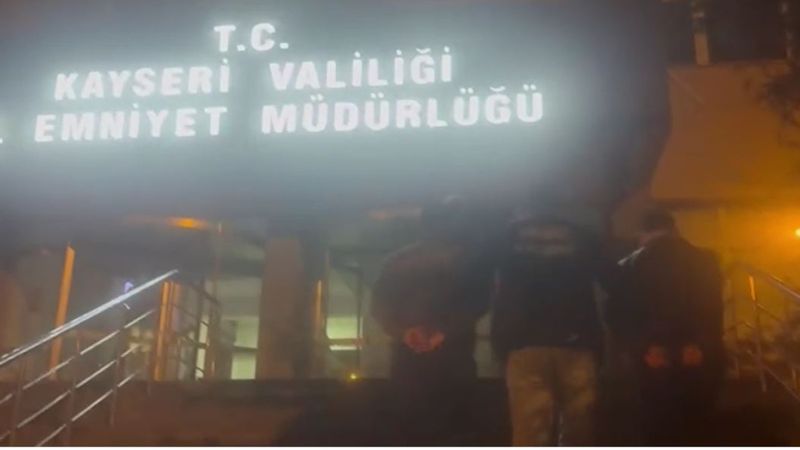 Kayseri'de 1 kilo uyuşturucu ile yakalandı