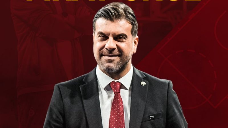 Galatasaray'ın yeni başantrenörü Fırat Okul oldu
