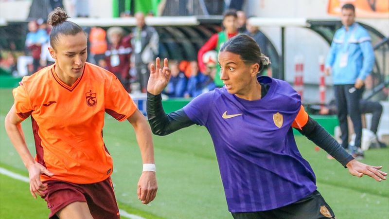 Trabzonspor, Amed Sportif Faaliyetler'i iki golle geçti