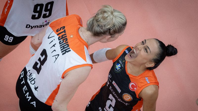 Eczacıbaşı, Aras Kargo'yu rahat geçti