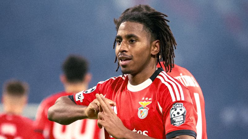 Benfica, Ajax'ı iki golle geçti