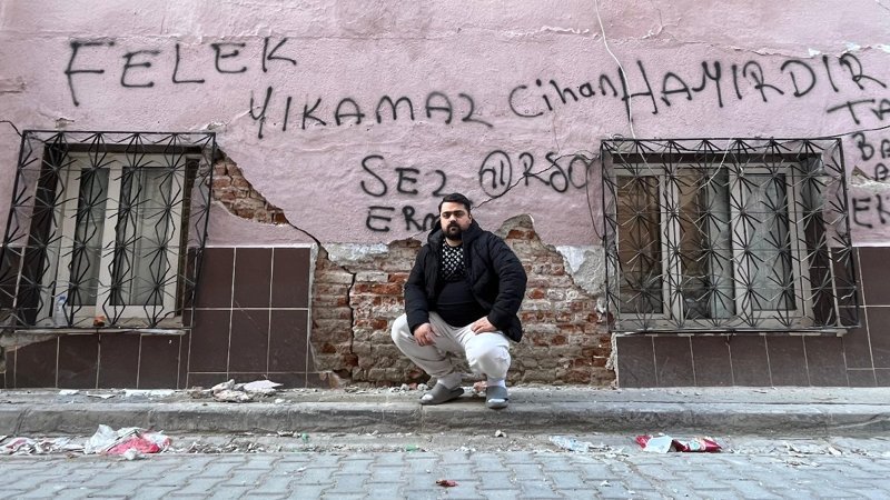 İzmir'de Onat Tüneli inşaatı kabusa döndü: Mahalleli Cemil Tugay'dan çözüm istiyor