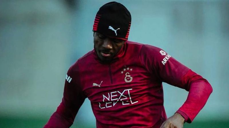 Galatasaray'da Victor Osimhen, takımla birlikte idmana çıktı