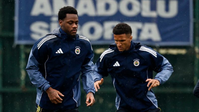 Fenerbahçe, Galatasaray mesaisine başladı