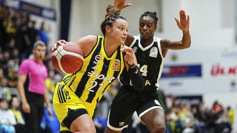 Fenerbahçe Opet, derbide Beşiktaş BOA’yı farklı mağlup etti