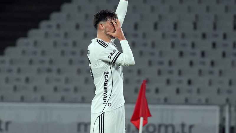 Jota Silva ilk kez 11’de başladığı maçta golünü kaydetti