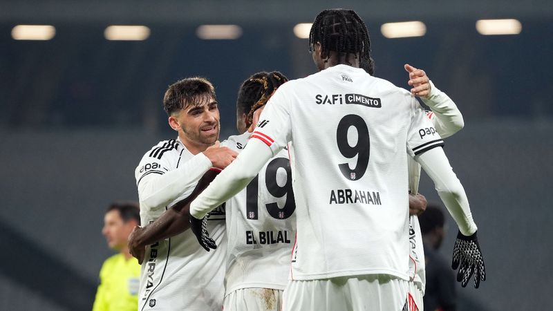 Beşiktaş bu sezon 3. kez gol yemeden maçı bitirdi