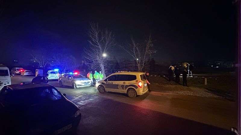 Afyonkarahisar'da lokomotifin çarptığı genç öldü