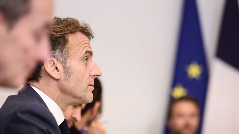 Macron: Avrupa endüstrisi 'ölüm kalım' anıyla karşı karşıya