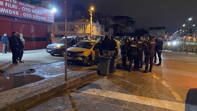 Bursa'da kaçırdığı taksiyle kaza yapan şüpheli yakalandı