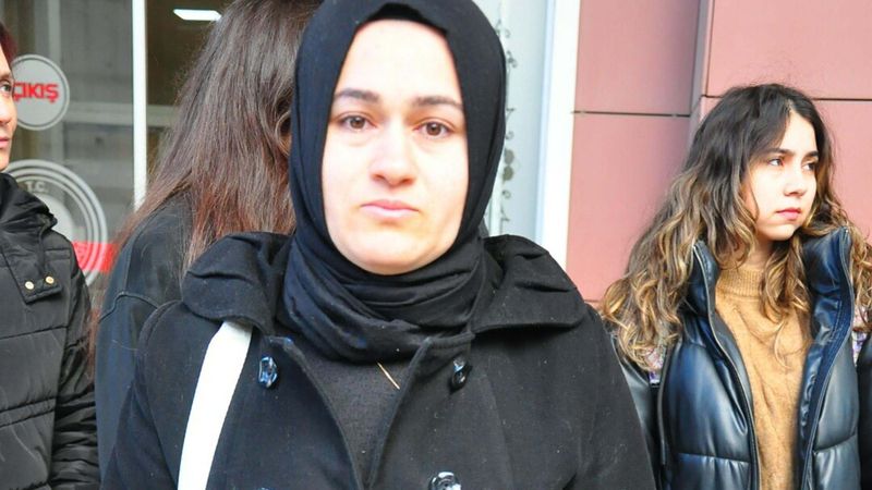 Manisa'da eşi tarafından 5 yerinden bıçaklandı