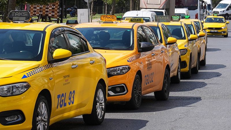 İhaleler sürüyor: İBB 98 taksi plakası satabildi