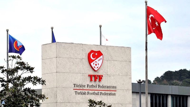 Süper Lig'den 8 kulüp PFDK'ya sevk edildi