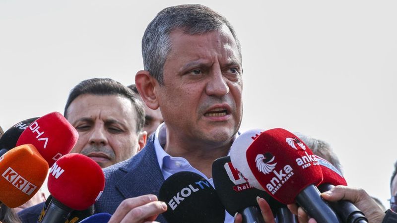 Özgür Özel, soluğu yine Silivri'de aldı: Ekrem İmamoğlu ile görüştü