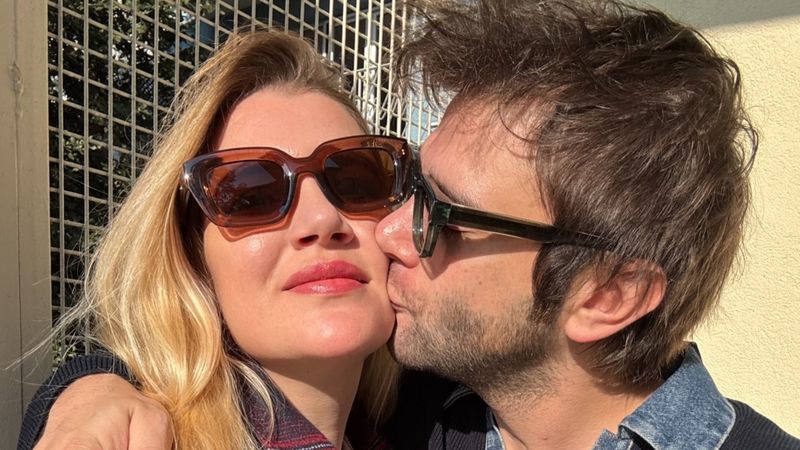 Yağız Can Konyalı’dan Derya Şensoy’a romantik evlilik teklifi